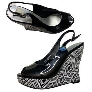 Audrey Brooke Peep Toe Black White Patent Leather Wedge Slingback‎ Shoe Sz 8